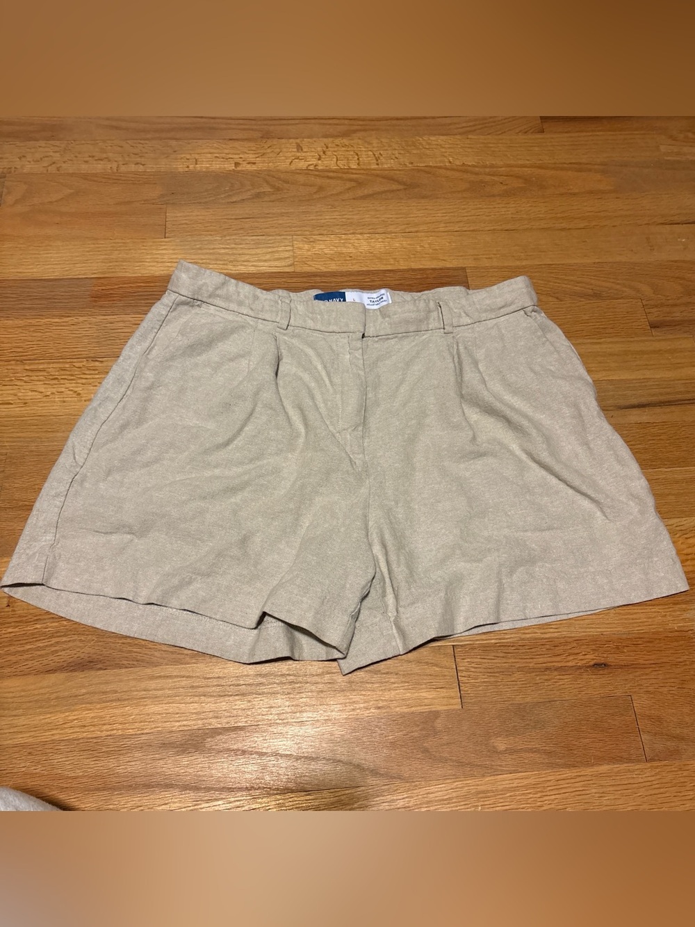 Women's Tailored Linen Shorts in Beige - Old Navy